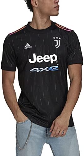 muški dres u gostima s Juventusom u sezoni 2021-22