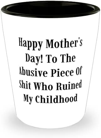 Najbolja čaša za mamu, Sretan Majčin dan! Uvredljivo sranje koje mi je pokvarilo poklon mami, poklon moje kćeri